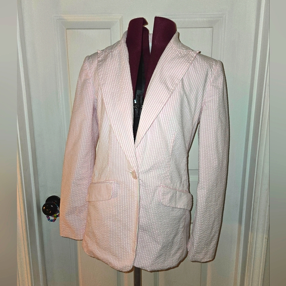 Bloomingdale's Women's Pink Pinestripe Seersucker Blazer Size 6 - Picture 1 of 11